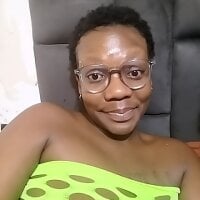 InoccentSlut webcam model