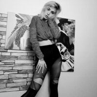 Donna_monica offline chatrum