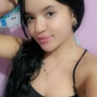 LittleAntonela's Offline Chat Room