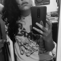 dominaLil's Offline Chat Room