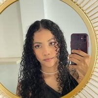 Sophi__baby's Offline Chat Room