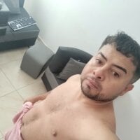 bruno3124 webcam model