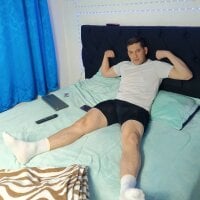 ChrisBrowm17 webcam
