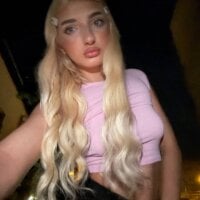 EmmaKrossX
