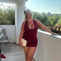 Elliemaee