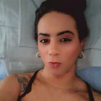 Xiomara17 webcam