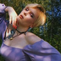 MissSeverina webcam