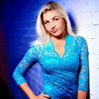 SuzanaBlond's Offline Chat Room