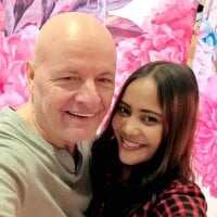 VibrantMultiracialCouple 离线聊天室