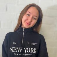 EmeliaMccaffery webcam model