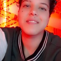 Alice_Miller72's Offline Chat Room