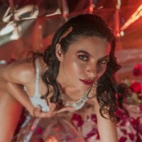 MEGANNLEE's Offline Chat Room