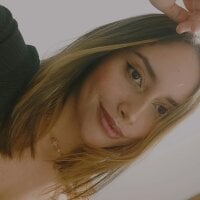 alice_mayer01's Profile Pic