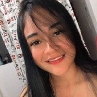 Daniela2704 офлайн чат стая