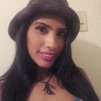 غرفة دردشة hellenchel دون اتصال