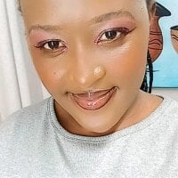 Cuddly_Wuddly webcam model