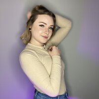 FeliceVinuly's Offline Chat Room