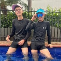 Two_sexboys' Avatar Pic