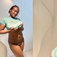 Ebonyteenhot webcam model