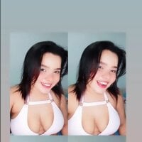 GiannaJenson offline chatszobája