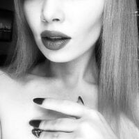 MarryCandy's Avatar Pic
