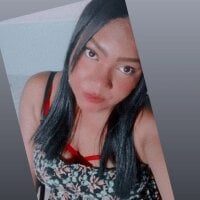 jenny-diamond1 Offline Chatraum