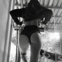 sade_ums webcam model