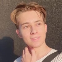 bussy_pretzel webcam
