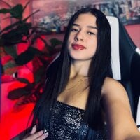 Danaa_Rouse webcam model