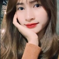 HuyenBaby34 webcam