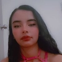 paulinasmith_xxx webcam model