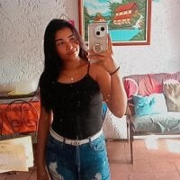 Sheyla_Bell's Avatar Pic