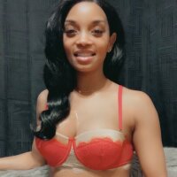 Rakiyahcharms' Profile Pic