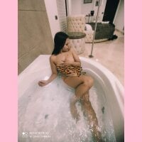 غرفة دردشة Lya_kendall دون اتصال