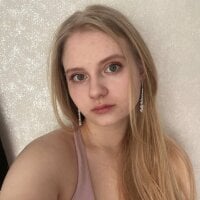 Avrora__Kim webcam model