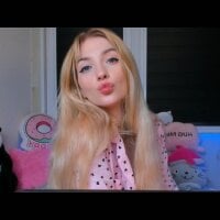 sarah_white's Offline Chat Room