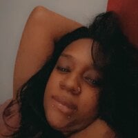 SweetestPeach's Profile Pic