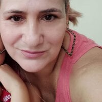 Samantha69Milf's Profile Pic