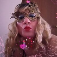 LadyMask1 webcam
