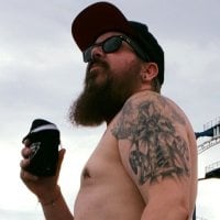 The_Klubhouse's Offline Chat Room