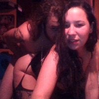 غرفة دردشة redmirror دون اتصال