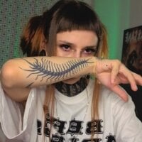 LilithPoison webcam model