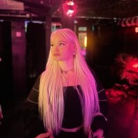 Lunaalisa webcam model