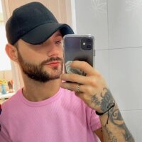 Bladebigcock0122 webcam