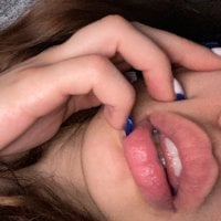 lovelylushleelee's Offline Chat Room