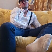FindomJason webcam model