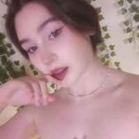 Lili_Luuu's Avatar Pic