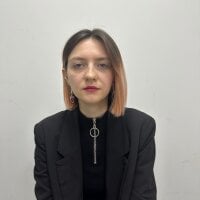 LauraBurton's Offline Chat Room