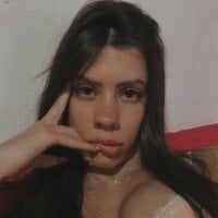 putit4444 webcam model