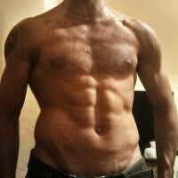 MrKr4ken's Offline Chat Room